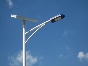 太陽能燈為何用32650電池？